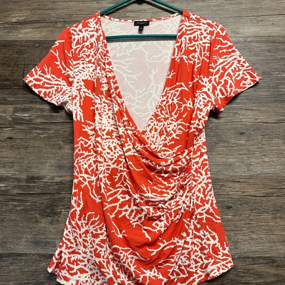 Talbots Coral White Tropical Summer Vneck Blouse Tshirt - Picture 1 of 6